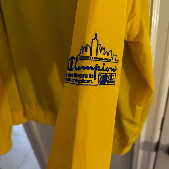 Champion Yellow Utility Jacket for Women - Picture 7 of 9